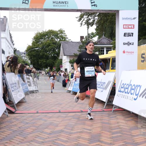 30.08.2026 - Blankeneser Heldenlauf Lena Gebhardt http://msf.ph/oto/10057656 30.08.2026 12:18:26 Ziel 2406, 4103, 4337 meine-sportfotos.de