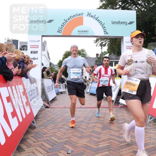 30.08.2026 - Blankeneser Heldenlauf Lena Gebhardt http://msf.ph/oto/10057720 30.08.2026 12:18:53 Ziel 2567, 2867, 4323, 4362 meine-sportfotos.de