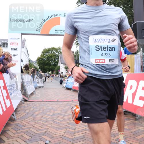 30.08.2026 - Blankeneser Heldenlauf Lena Gebhardt http://msf.ph/oto/10057727 30.08.2026 12:18:53 Ziel 2567, 2867, 4323, 4362 meine-sportfotos.de