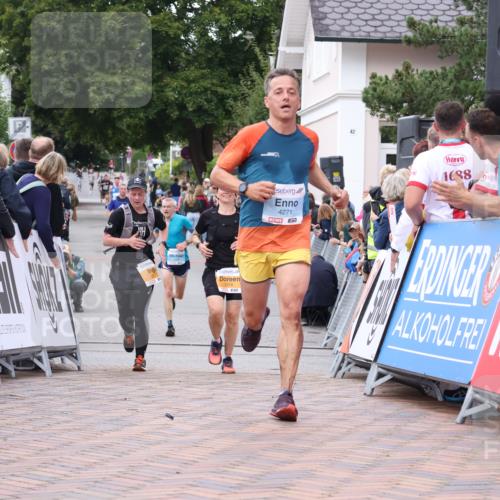 30.08.2026 - Blankeneser Heldenlauf Lena Gebhardt http://msf.ph/oto/10057738 30.08.2026 12:19:00 Ziel 2216, 2217, 4271, 4323, 4362 meine-sportfotos.de