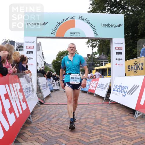 30.08.2026 - Blankeneser Heldenlauf Lena Gebhardt http://msf.ph/oto/10057781 30.08.2026 12:19:08 Ziel 2216, 2217, 2493, 4082, 4248, 4271 meine-sportfotos.de