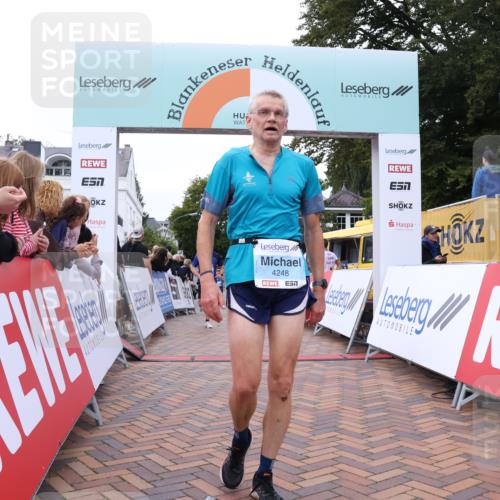 30.08.2026 - Blankeneser Heldenlauf Lena Gebhardt http://msf.ph/oto/10057784 30.08.2026 12:19:09 Ziel 2216, 2217, 2493, 4082, 4248, 4271 meine-sportfotos.de
