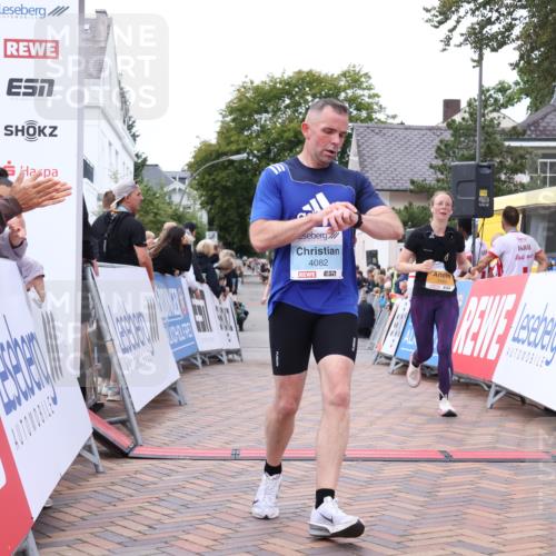 30.08.2026 - Blankeneser Heldenlauf Lena Gebhardt http://msf.ph/oto/10057791 30.08.2026 12:19:11 Ziel 2216, 2217, 2493, 4082, 4248, 4357 meine-sportfotos.de