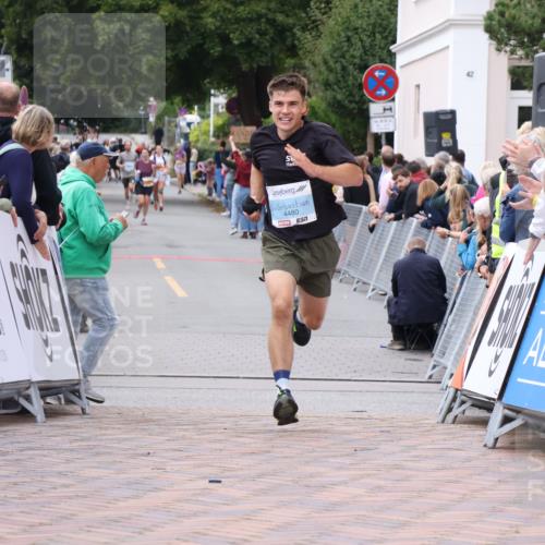 30.08.2026 - Blankeneser Heldenlauf Lena Gebhardt http://msf.ph/oto/10057835 30.08.2026 12:19:22 Ziel 4357, 4480 meine-sportfotos.de