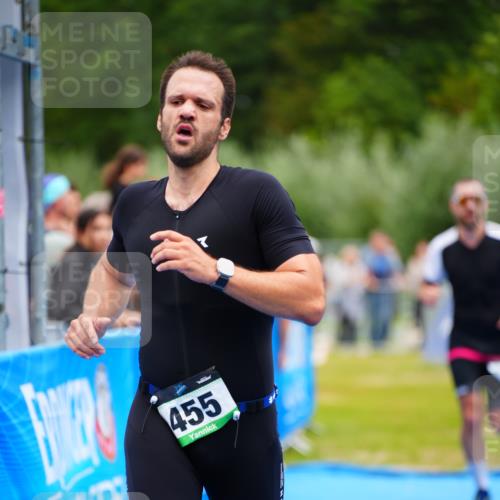 30.08.2026 - Elbe Triathlon Hamburg LAZAROV Photography http://msf.ph/oto/10057870 30.08.2026 11:22:47 Ziel 455, 1210 meine-sportfotos.de