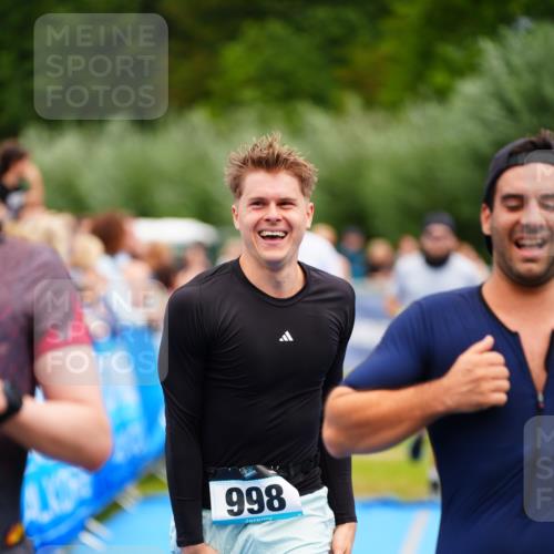30.08.2026 - Elbe Triathlon Hamburg LAZAROV Photography http://msf.ph/oto/10057916 30.08.2026 11:23:29 Ziel 403, 404, 693, 998, 1023, 1109 meine-sportfotos.de