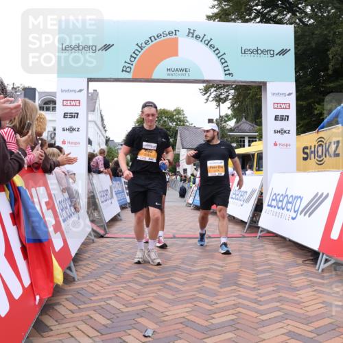 30.08.2026 - Blankeneser Heldenlauf Lena Gebhardt http://msf.ph/oto/10057957 30.08.2026 12:20:04 Ziel 2040, 2280, 2476, 2914, 2915, 4183, 4301 meine-sportfotos.de