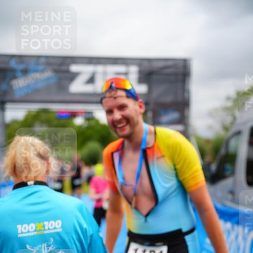 30.08.2026 - Elbe Triathlon Hamburg LAZAROV Photography http://msf.ph/oto/10058015 30.08.2026 11:24:18 Ziel 608, 674, 734, 883, 1022 meine-sportfotos.de