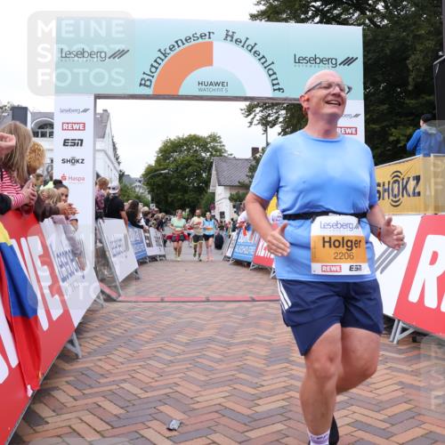 30.08.2026 - Blankeneser Heldenlauf Lena Gebhardt http://msf.ph/oto/10058027 30.08.2026 12:20:18 Ziel 2206, 2233, 2534, 4244, 4253, 4343 meine-sportfotos.de