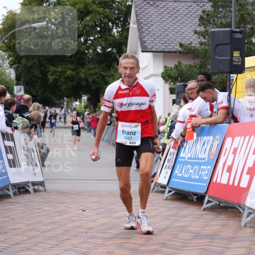 30.08.2026 - Blankeneser Heldenlauf Lena Gebhardt http://msf.ph/oto/10058052 30.08.2026 12:20:25 Ziel 2233, 2534, 4343, 4353 meine-sportfotos.de