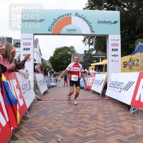 30.08.2026 - Blankeneser Heldenlauf Lena Gebhardt http://msf.ph/oto/10058063 30.08.2026 12:20:26 Ziel 2233, 2534, 4343, 4353 meine-sportfotos.de