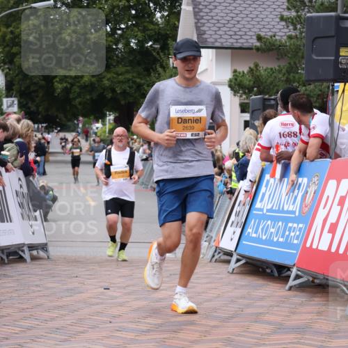 30.08.2026 - Blankeneser Heldenlauf Lena Gebhardt http://msf.ph/oto/10058166 30.08.2026 12:21:00 Ziel 2639, 2737 meine-sportfotos.de