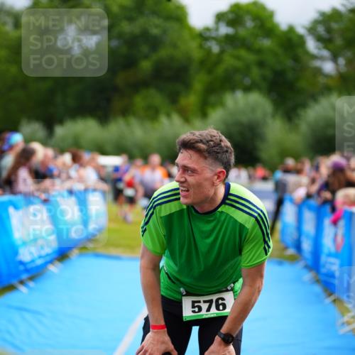 30.08.2026 - Elbe Triathlon Hamburg LAZAROV Photography http://msf.ph/oto/10058212 30.08.2026 11:25:58 Ziel 602, 1176, 1219 meine-sportfotos.de