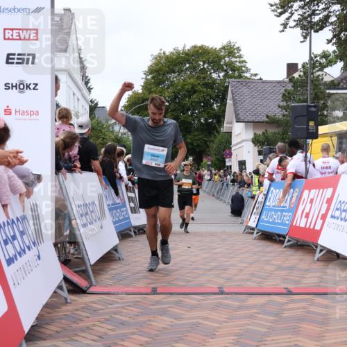 30.08.2026 - Blankeneser Heldenlauf Lena Gebhardt http://msf.ph/oto/10058217 30.08.2026 12:21:14 Ziel 4454, 4457 meine-sportfotos.de