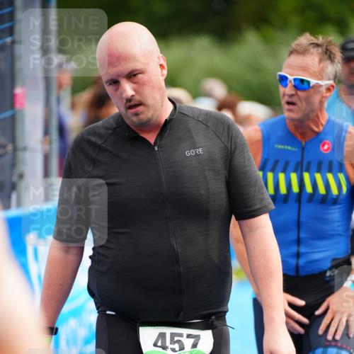 30.08.2026 - Elbe Triathlon Hamburg LAZAROV Photography http://msf.ph/oto/10058264 30.08.2026 11:26:37 Ziel 457, 782, 1249 meine-sportfotos.de