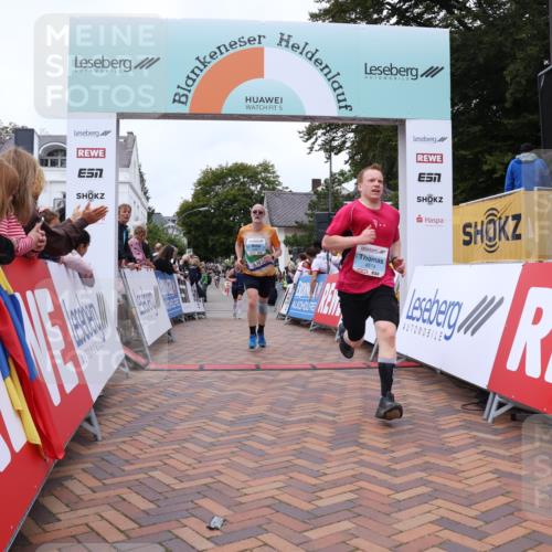 30.08.2026 - Blankeneser Heldenlauf Lena Gebhardt http://msf.ph/oto/10058266 30.08.2026 12:21:31 Ziel 4067, 4247, 4374 meine-sportfotos.de