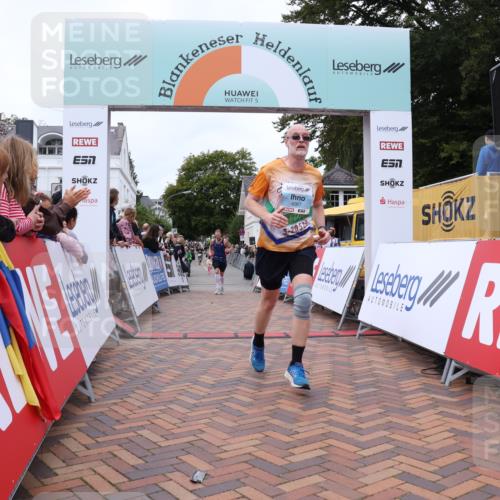 30.08.2026 - Blankeneser Heldenlauf Lena Gebhardt http://msf.ph/oto/10058274 30.08.2026 12:21:32 Ziel 4067, 4247, 4374 meine-sportfotos.de