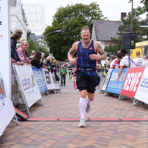 30.08.2026 - Blankeneser Heldenlauf Lena Gebhardt http://msf.ph/oto/10058288 30.08.2026 12:21:35 Ziel 4067, 4247, 4374 meine-sportfotos.de