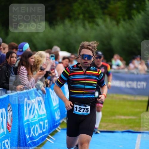 30.08.2026 - Elbe Triathlon Hamburg LAZAROV Photography http://msf.ph/oto/10058302 30.08.2026 11:27:00 Ziel 702, 1172, 1194, 1203, 1275 meine-sportfotos.de