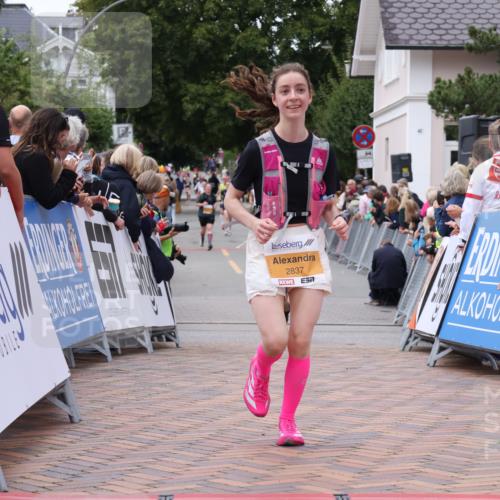 30.08.2026 - Blankeneser Heldenlauf Lena Gebhardt http://msf.ph/oto/10058306 30.08.2026 12:21:40 Ziel 2837, 4247 meine-sportfotos.de