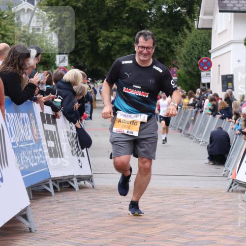 30.08.2026 - Blankeneser Heldenlauf Lena Gebhardt http://msf.ph/oto/10058319 30.08.2026 12:21:45 Ziel 2412, 2837 meine-sportfotos.de