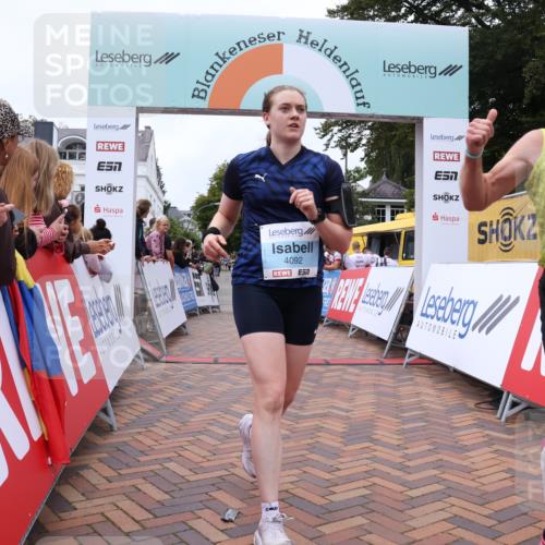 30.08.2026 - Blankeneser Heldenlauf Lena Gebhardt http://msf.ph/oto/10058367 30.08.2026 12:21:58 Ziel 2472, 4092, 4179, 4225, 4379 meine-sportfotos.de