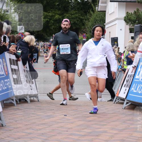 30.08.2026 - Blankeneser Heldenlauf Lena Gebhardt http://msf.ph/oto/10058387 30.08.2026 12:22:05 Ziel 2793, 4225, 4329 meine-sportfotos.de