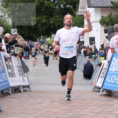 30.08.2026 - Blankeneser Heldenlauf Lena Gebhardt http://msf.ph/oto/10058424 30.08.2026 12:22:14 Ziel 2793, 4322, 4329 meine-sportfotos.de
