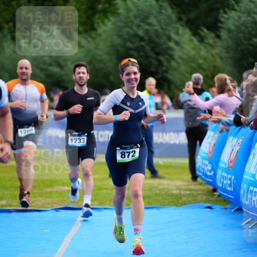 30.08.2026 - Elbe Triathlon Hamburg LAZAROV Photography http://msf.ph/oto/10058449 30.08.2026 11:28:31 Ziel 715, 866, 872, 1206, 1233 meine-sportfotos.de