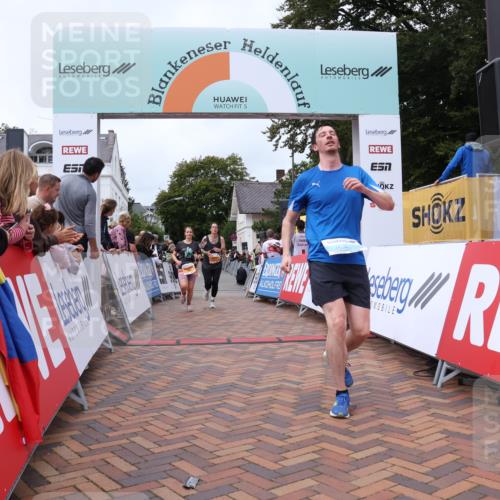 30.08.2026 - Blankeneser Heldenlauf Lena Gebhardt http://msf.ph/oto/10058459 30.08.2026 12:22:24 Ziel 2638, 2779, 4270, 4485 meine-sportfotos.de