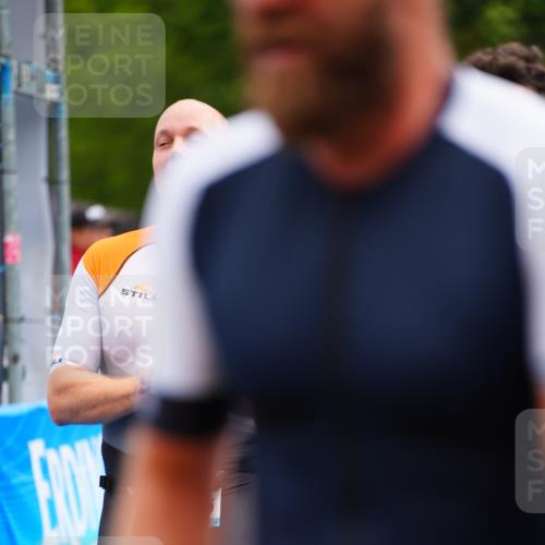 30.08.2026 - Elbe Triathlon Hamburg LAZAROV Photography http://msf.ph/oto/10058462 30.08.2026 11:28:35 Ziel 866, 872, 1206, 1233 meine-sportfotos.de