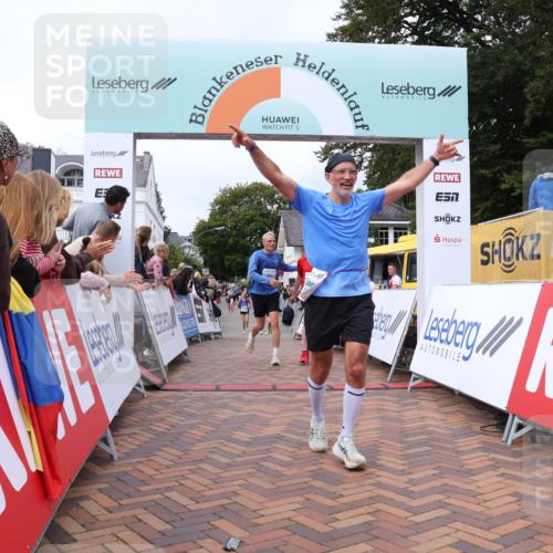 30.08.2026 - Blankeneser Heldenlauf Lena Gebhardt http://msf.ph/oto/10058545 30.08.2026 12:22:46 Ziel 2226, 2441, 2782, 4026, 4152, 4171, 4304 meine-sportfotos.de