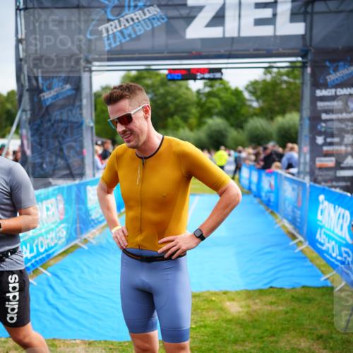 30.08.2026 - Elbe Triathlon Hamburg LAZAROV Photography http://msf.ph/oto/10058557 30.08.2026 11:29:13 Ziel 799, 1280 meine-sportfotos.de