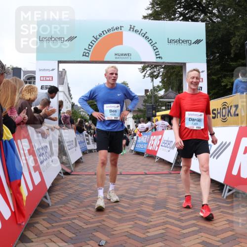 30.08.2026 - Blankeneser Heldenlauf Lena Gebhardt http://msf.ph/oto/10058562 30.08.2026 12:22:50 Ziel 2620, 4026, 4152, 4171, 4304, 4318, 4319 meine-sportfotos.de