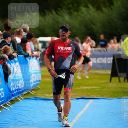 30.08.2026 - Elbe Triathlon Hamburg LAZAROV Photography http://msf.ph/oto/10058567 30.08.2026 11:29:21 Ziel 648, 1280 meine-sportfotos.de