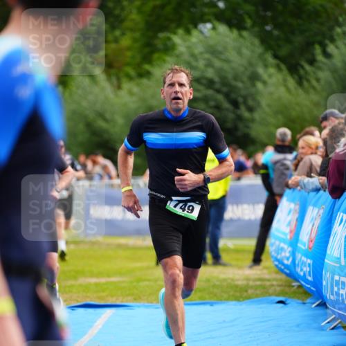 30.08.2026 - Elbe Triathlon Hamburg LAZAROV Photography http://msf.ph/oto/10058587 30.08.2026 11:29:30 Ziel 648, 749, 1078, 1183 meine-sportfotos.de