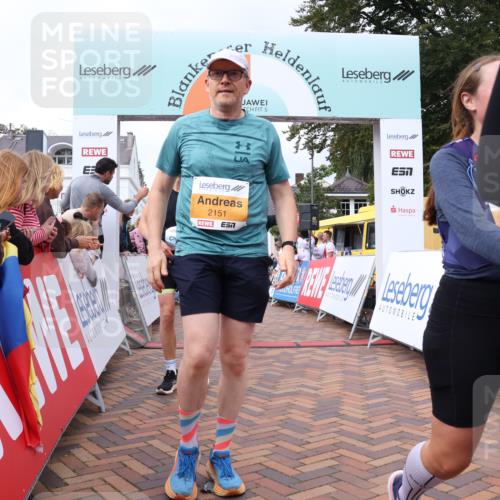 30.08.2026 - Blankeneser Heldenlauf Lena Gebhardt http://msf.ph/oto/10058644 30.08.2026 12:23:02 Ziel 2151, 2381, 2941, 4188, 4297, 4370, 4448 meine-sportfotos.de