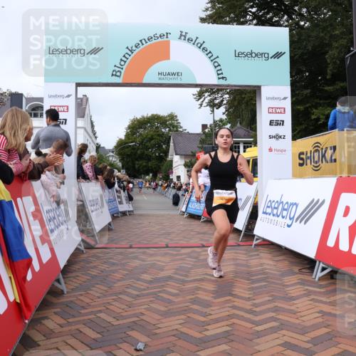 30.08.2026 - Blankeneser Heldenlauf Lena Gebhardt http://msf.ph/oto/10058681 30.08.2026 12:23:09 Ziel 2487, 4297 meine-sportfotos.de