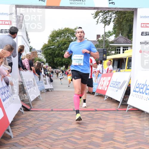 30.08.2026 - Blankeneser Heldenlauf Lena Gebhardt http://msf.ph/oto/10058700 30.08.2026 12:23:18 Ziel 4145, 4163, 4359 meine-sportfotos.de