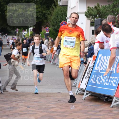 30.08.2026 - Blankeneser Heldenlauf Lena Gebhardt http://msf.ph/oto/10058718 30.08.2026 12:23:21 Ziel 4145, 4163, 4282, 4359 meine-sportfotos.de