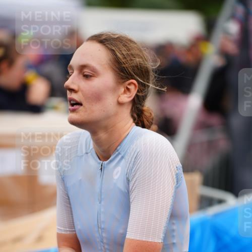 30.08.2026 - Elbe Triathlon Hamburg LAZAROV Photography http://msf.ph/oto/10058751 30.08.2026 11:31:51 Ziel 711, 881, 1308, 1348 meine-sportfotos.de