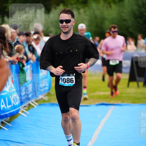 30.08.2026 - Elbe Triathlon Hamburg LAZAROV Photography http://msf.ph/oto/10058852 30.08.2026 11:32:36 Ziel 509, 690, 1051, 1086, 1189 meine-sportfotos.de