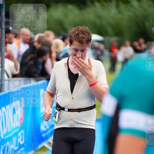 30.08.2026 - Elbe Triathlon Hamburg LAZAROV Photography http://msf.ph/oto/10058886 30.08.2026 11:32:47 Ziel 604 meine-sportfotos.de