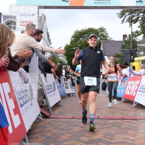 30.08.2026 - Blankeneser Heldenlauf Lena Gebhardt http://msf.ph/oto/10058897 30.08.2026 12:24:13 Ziel 2025, 4027, 4261, 4410 meine-sportfotos.de
