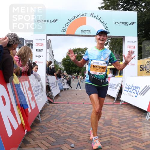 30.08.2026 - Blankeneser Heldenlauf Lena Gebhardt http://msf.ph/oto/10058915 30.08.2026 12:24:16 Ziel 2025, 4027, 4261, 4410 meine-sportfotos.de