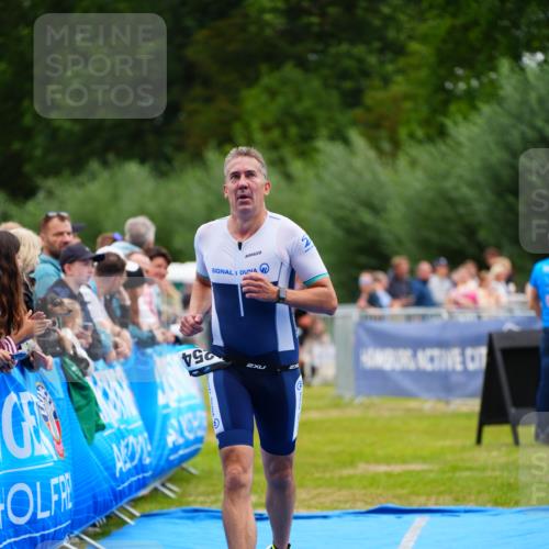 30.08.2026 - Elbe Triathlon Hamburg LAZAROV Photography http://msf.ph/oto/10058939 30.08.2026 11:33:28 Ziel 843, 937, 1126, 1254, 1313 meine-sportfotos.de