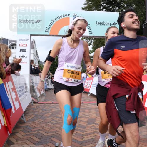 30.08.2026 - Blankeneser Heldenlauf Lena Gebhardt http://msf.ph/oto/10058980 30.08.2026 12:24:37 Ziel 2201, 2211, 2212, 2430, 4079, 4150, 4199, 4432 meine-sportfotos.de