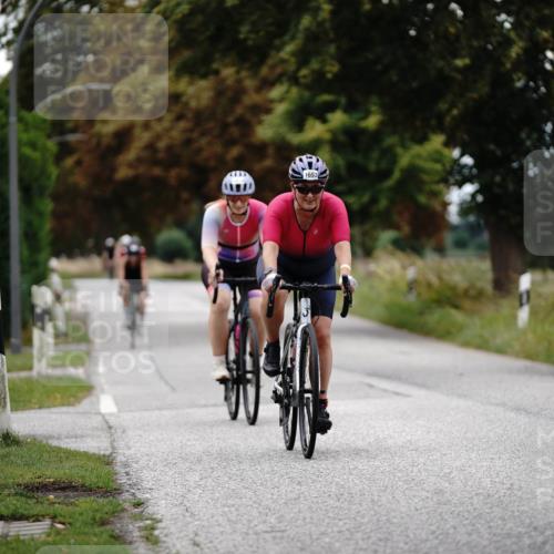 30.08.2026 - Elbe Triathlon Hamburg Michael Burmester http://msf.ph/oto/10059072 30.08.2026 11:28:00 Radfahren 1466, 1606, 1614, 1616, 1693 meine-sportfotos.de