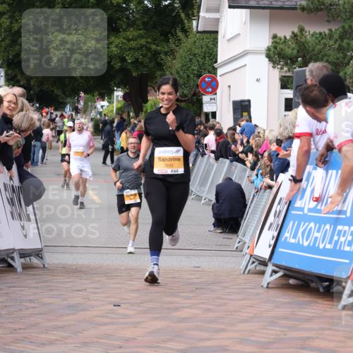 30.08.2026 - Blankeneser Heldenlauf Lena Gebhardt http://msf.ph/oto/10059127 30.08.2026 12:25:09 Ziel 2800 meine-sportfotos.de