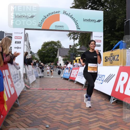 30.08.2026 - Blankeneser Heldenlauf Lena Gebhardt http://msf.ph/oto/10059148 30.08.2026 12:25:12 Ziel 2596, 2800 meine-sportfotos.de